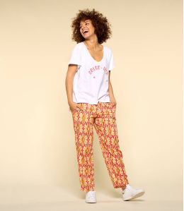 CLYDE BOHO RED Modal broek voor dames - - Storiatipic CLYDE BOHO RED Modal broek voor dames - - Storiatipic