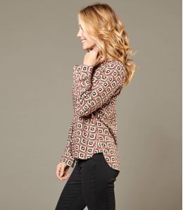 FRAN KARO ROSE Women's Viscose Shirt - Winter Essentials - Storiatipic FRAN KARO ROSE Women's Viscose Shirt - Winter Essentials - Storiatipic
