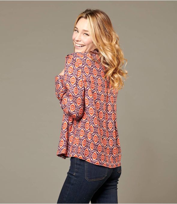 SARA KALEI CARMINE Blusa de viscosa para mujer - Winter Essentials - Storiatipic