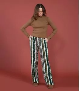 SASHA LUCE SAPIN Pantalon en Viscose couleur Sapin pour Femme Storiatipic - 1