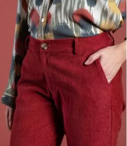 SASHA VELOURS ROUGE Pantalon en Coton couleur Rouge pour Femme Storiatipic - 3