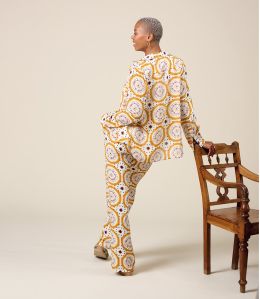 FRAN MANDALA ORANGE Modal shirt - - Storiatipic FRAN MANDALA ORANGE Modal shirt - - Storiatipic