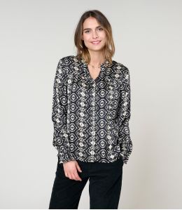 NAEL BELEM ZWARTE BLOUSE in Modal - - Storiatipic NAEL BELEM ZWARTE BLOUSE in Modal - - Storiatipic