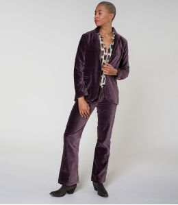 SASHA PLAIN HOSE AUS PFLAUMENFARBENEM SAMT AUS BAUMWOLLE - - Storiatipic SASHA PLAIN HOSE AUS PFLAUMENFARBENEM SAMT AUS BAUMWOLLE - - Storiatipic